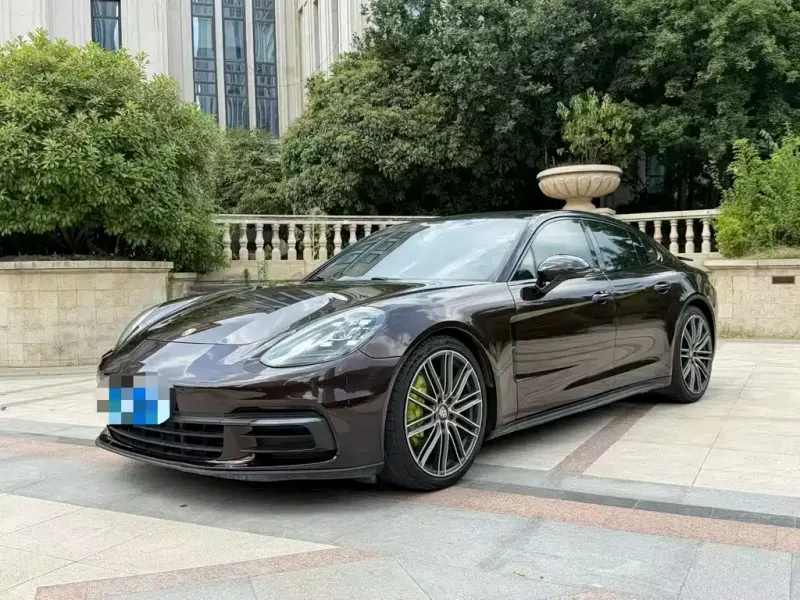 Porsche Panamera, 2017