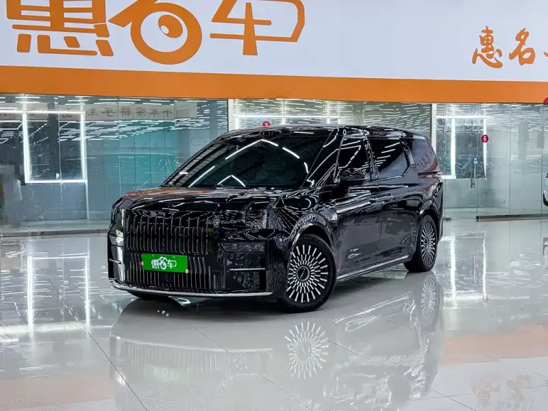 Zeekr 009, 2024