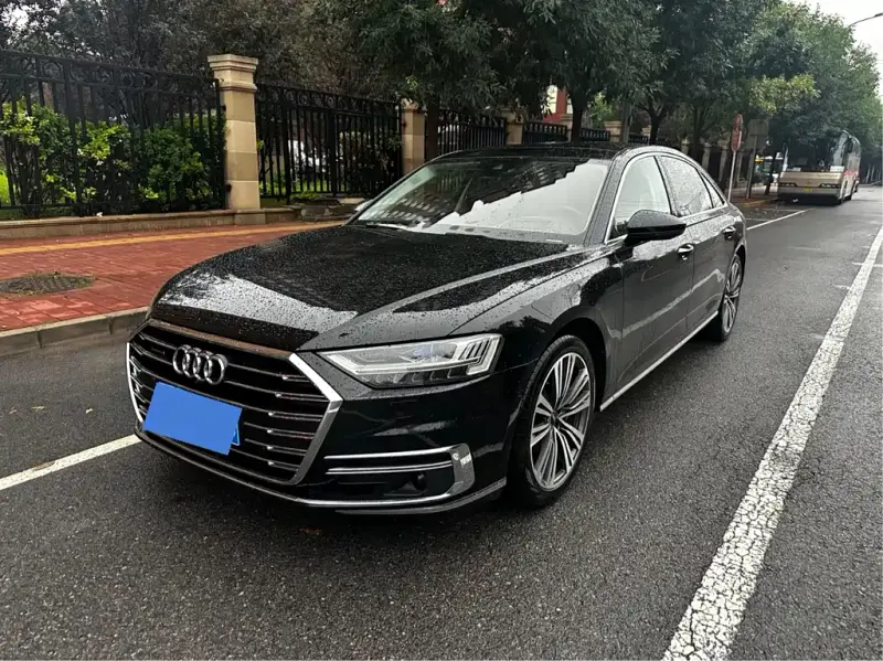 Audi A8, 2021