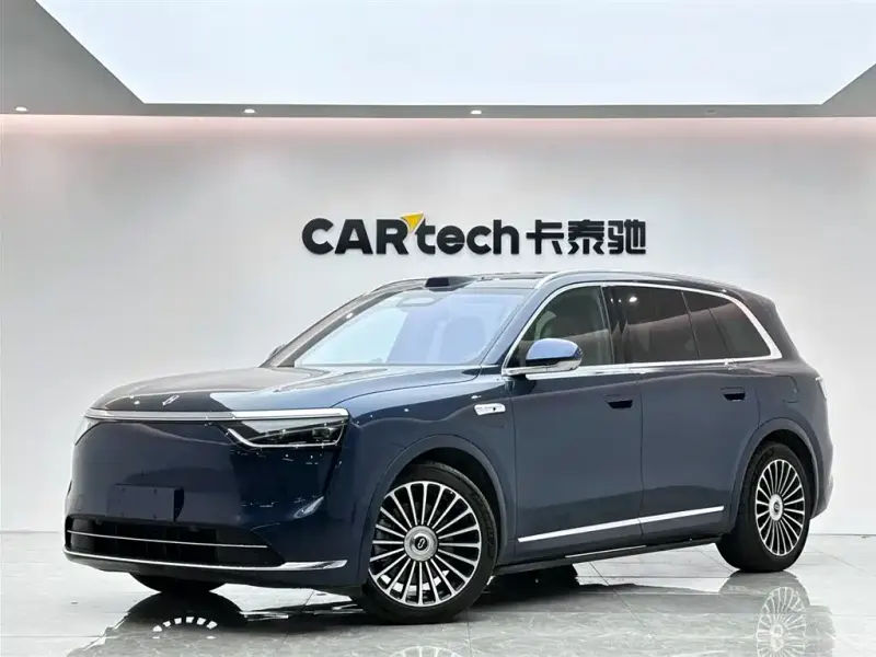 AITO M8, 2025
