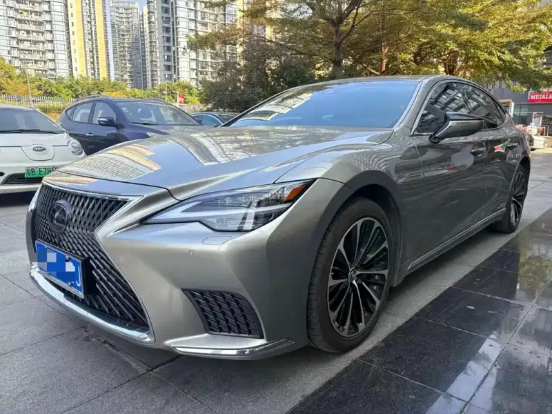 Lexus LS, 2020