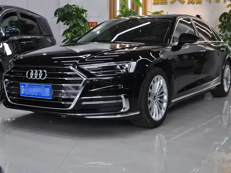 Audi A8, 2021