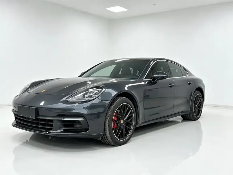 Porsche Panamera, 2019