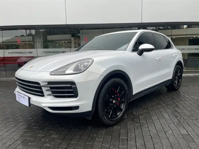 Porsche Cayenne Hybrid, 2023