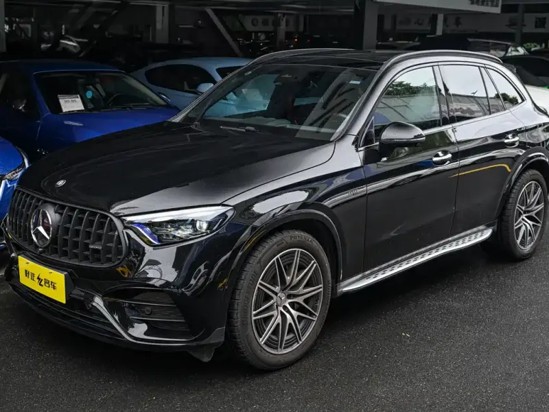 Mercedes-Benz GLC AMG, 2025