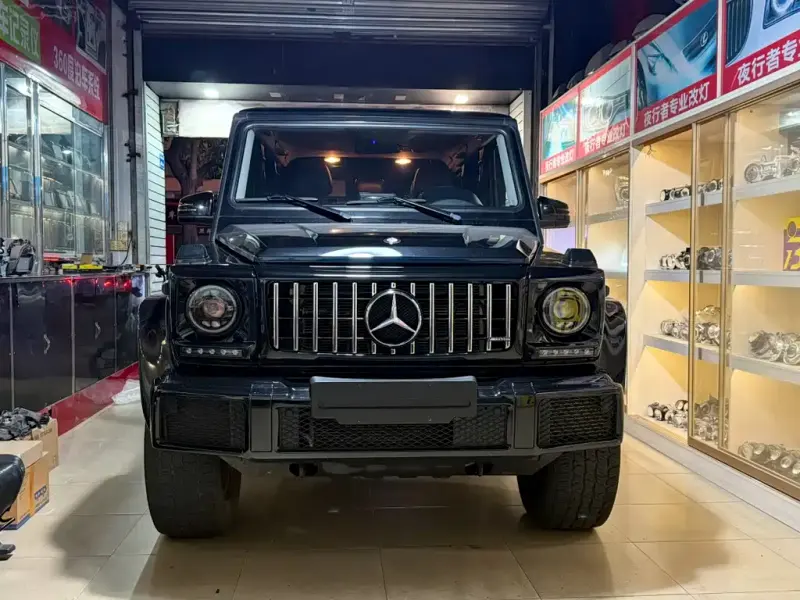 Mercedes-Benz G-Class, 2017