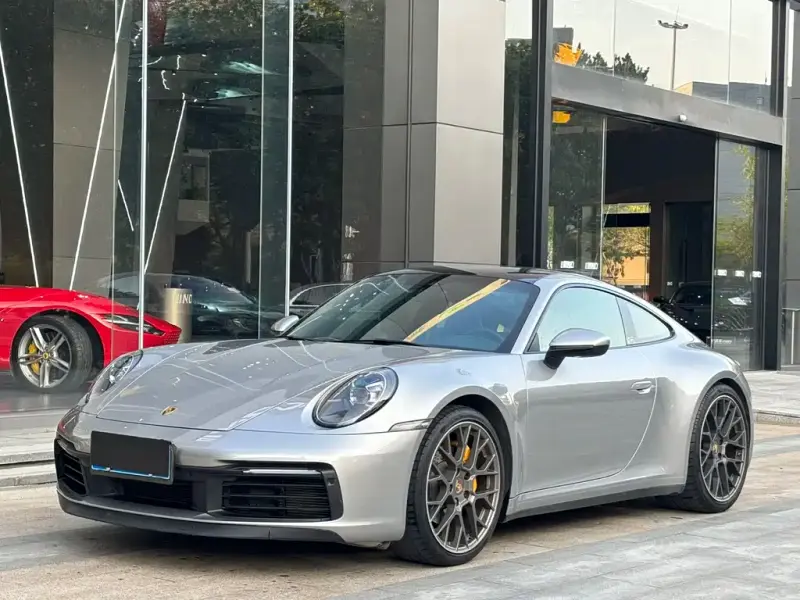 Porsche 911, 2020