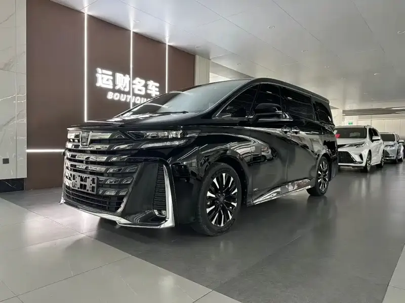 Toyota Vellfire, 2024