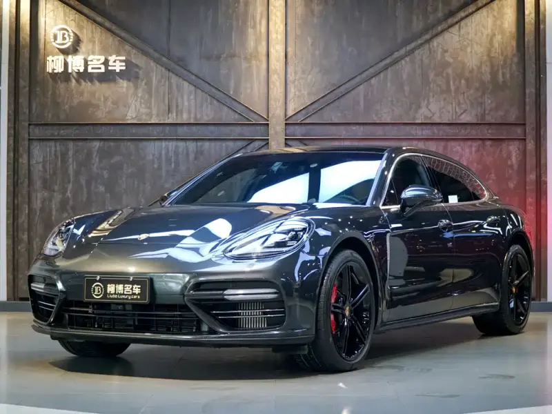 Porsche Panamera, 2019