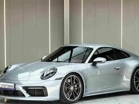 Porsche 911, 2019
