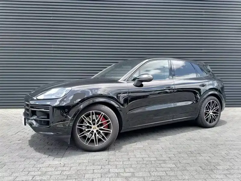 Porsche Cayenne Hybrid, 2025