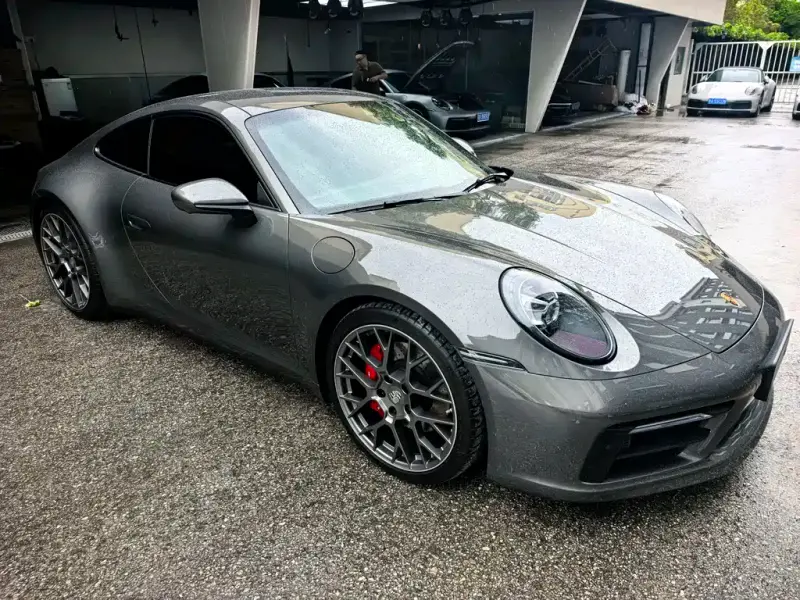 Porsche 911, 2022