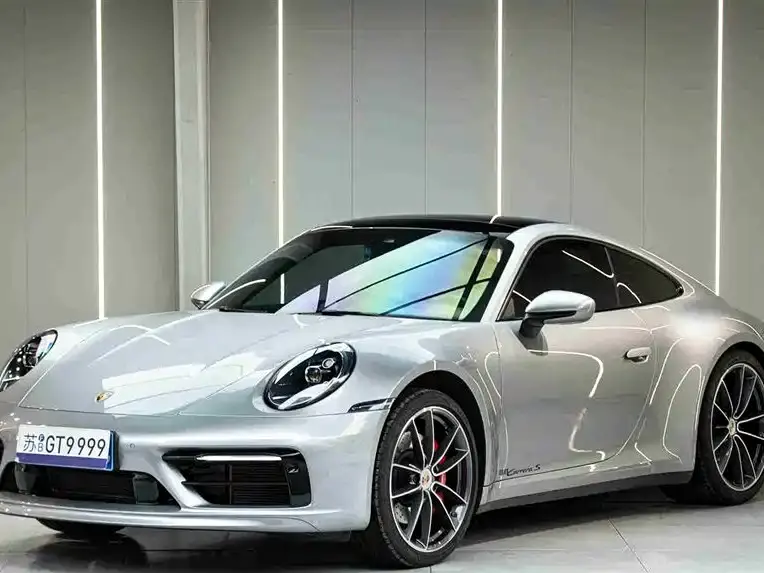 Porsche 911, 2022