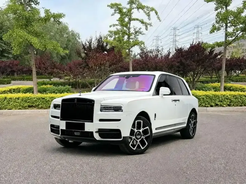 Rolls-Royce Cullinan, 2022