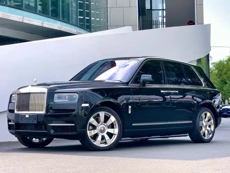 Rolls-Royce Cullinan, 2022