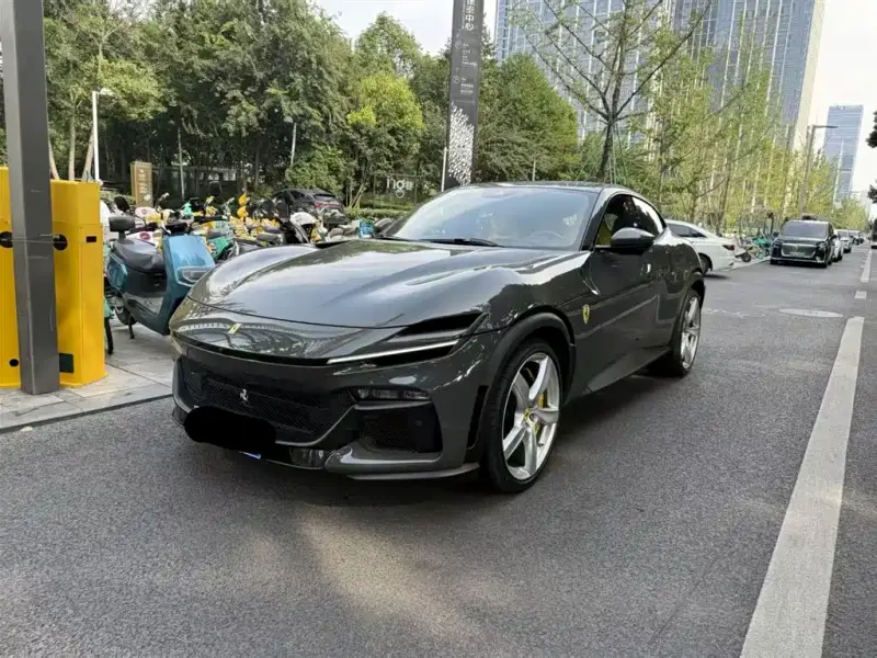Ferrari Purosangue, 2025