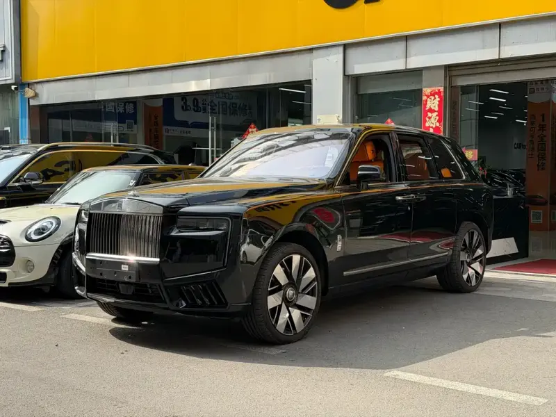 Rolls-Royce Cullinan, 2025