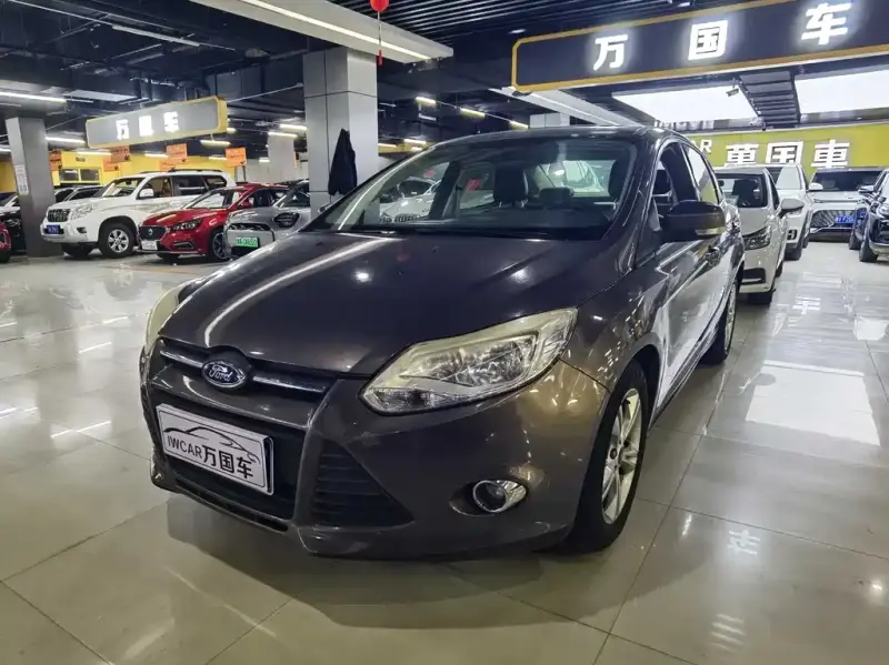 Ford Focus, 2013