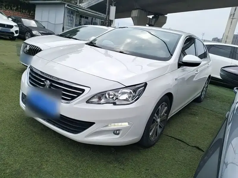 Peugeot 408, 2015