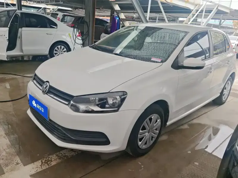 Volkswagen Polo, 2015