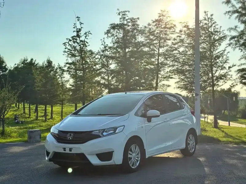 Honda Fit, 2015
