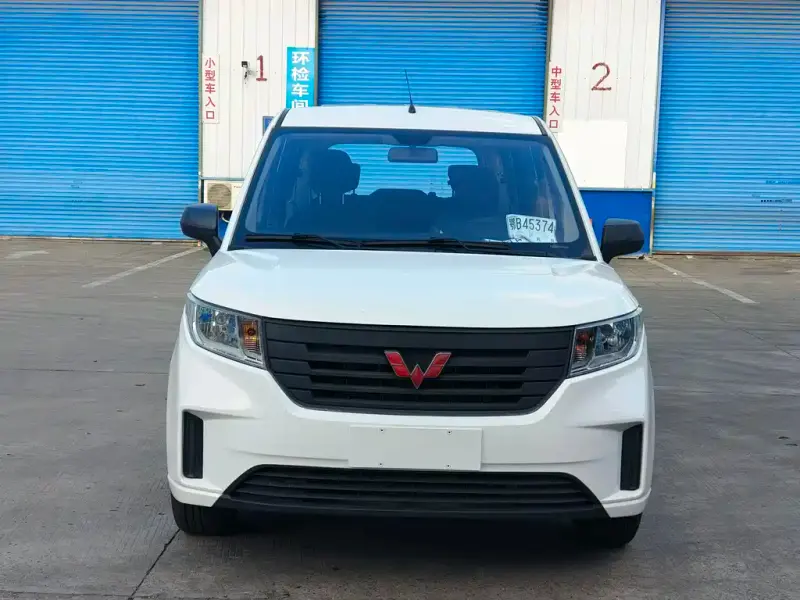 Wuling Hongguang PLUS, 2021