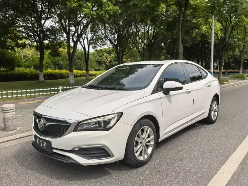 Buick Verano, 2018