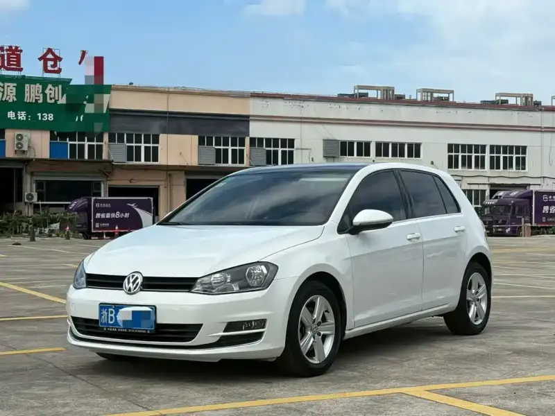 Volkswagen Golf, 2014