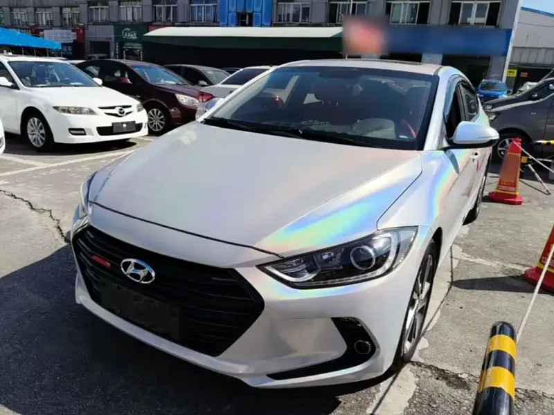 Hyundai Elantra, 2016
