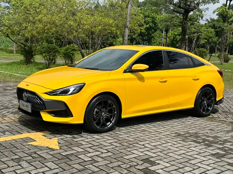 MG MG5, 2021