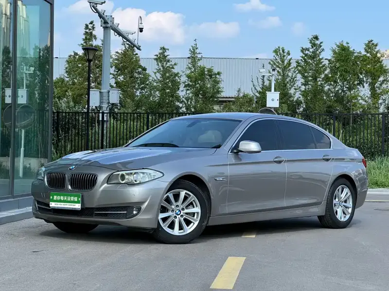 BMW 5 Series, 2011