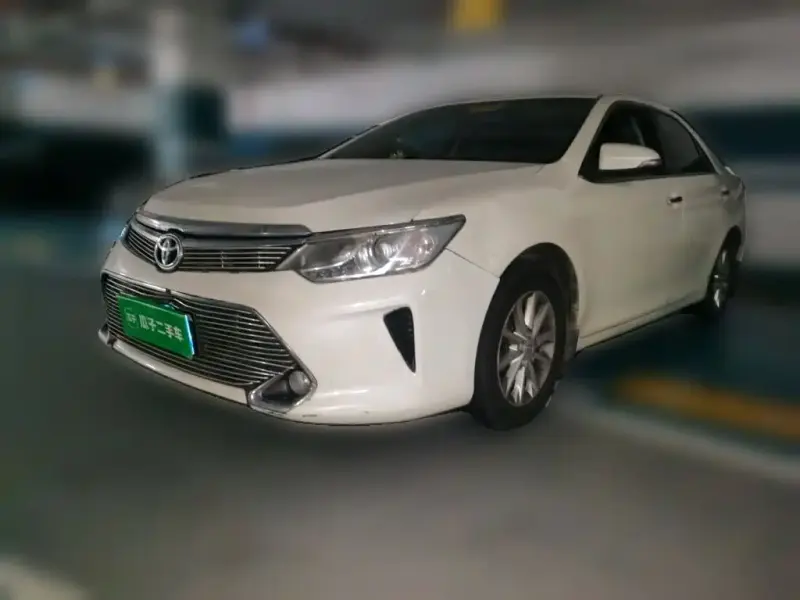 Toyota Camry, 2016