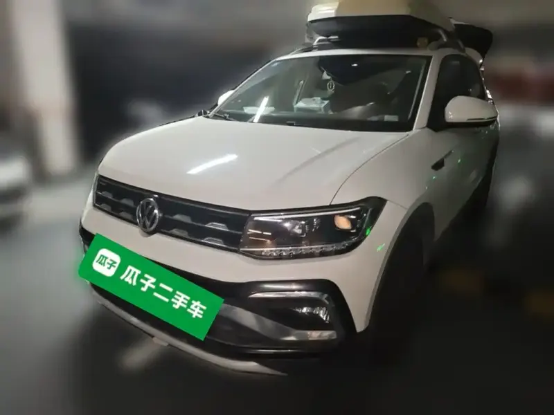 Volkswagen T-Cross, 2020