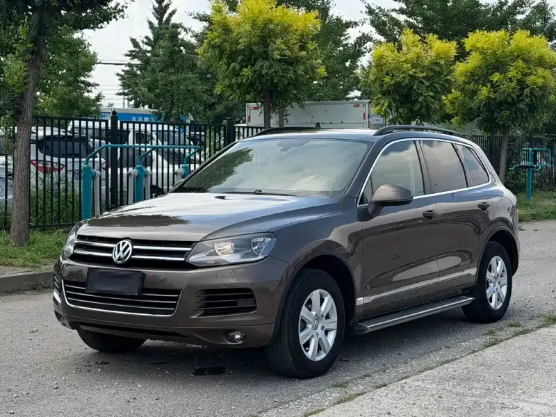 Volkswagen Touareg, 2014