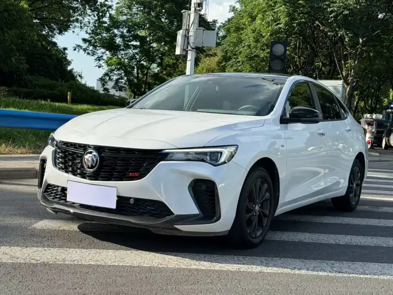 Buick Verano, 2022