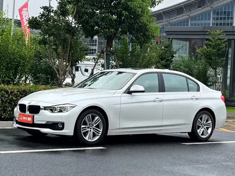 BMW 3 Series, 2016