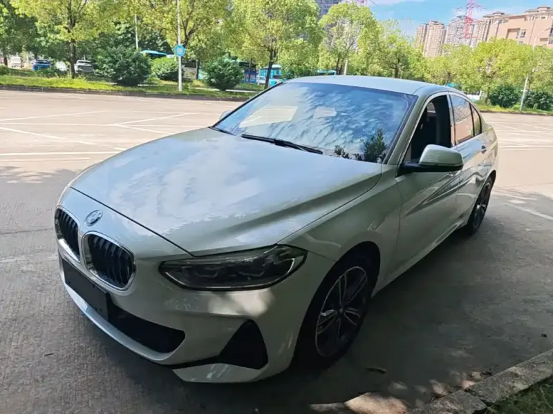 BMW 1 Series, 2021