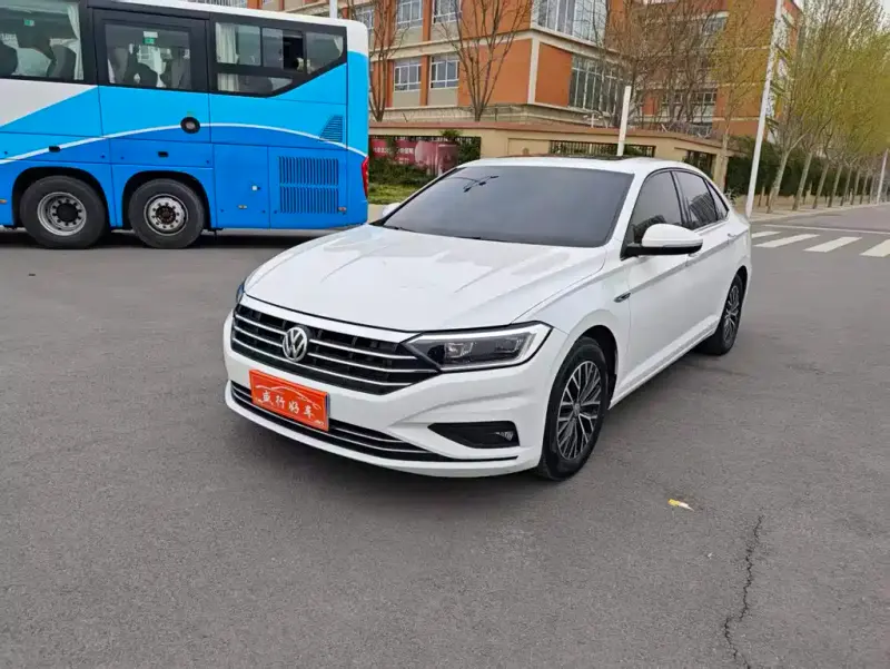 Volkswagen Sagitar, 2021