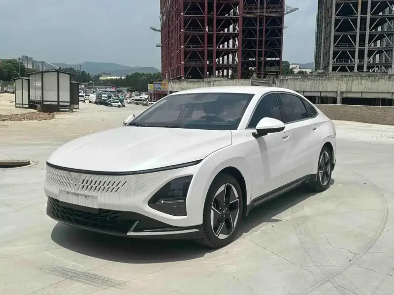 Wuling Xingguang, 2024