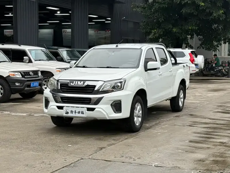 Isuzu RE-MAX, 2023
