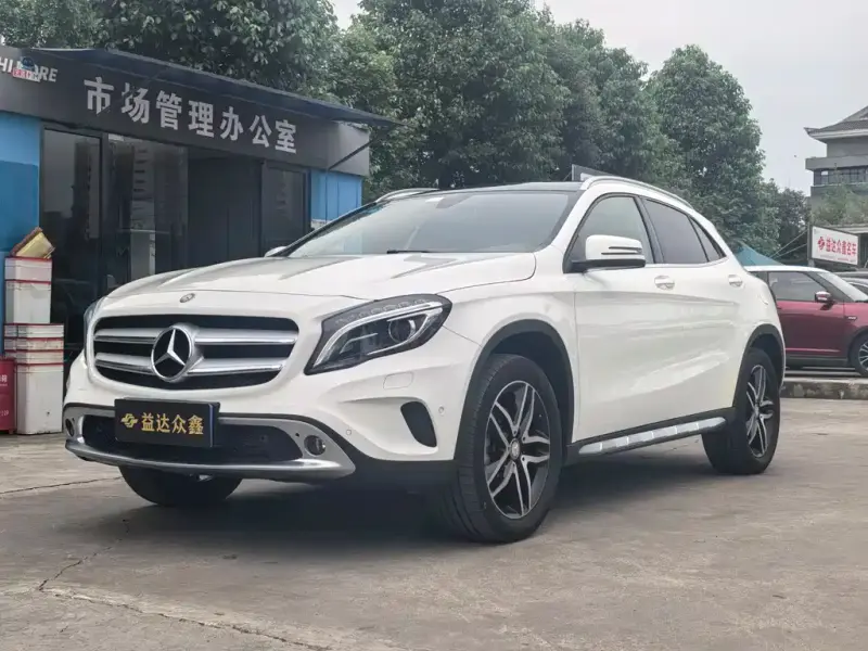 Mercedes-Benz GLA, 2017