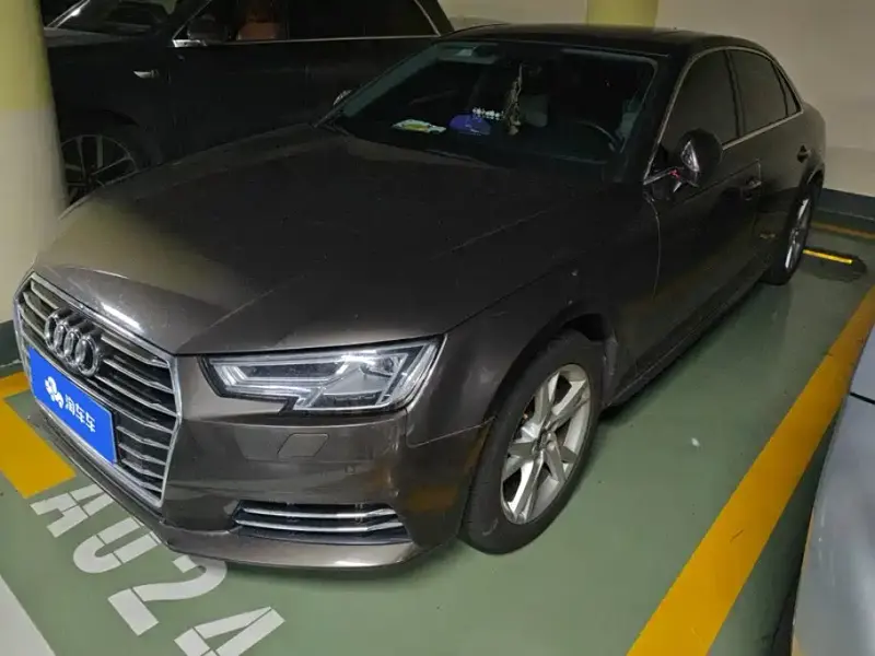 Audi A4L, 2018