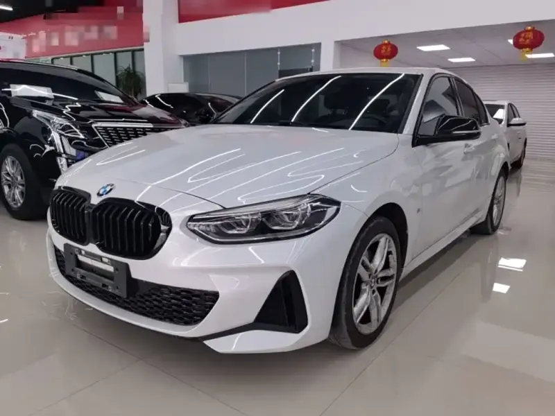 BMW 1 Series, 2021