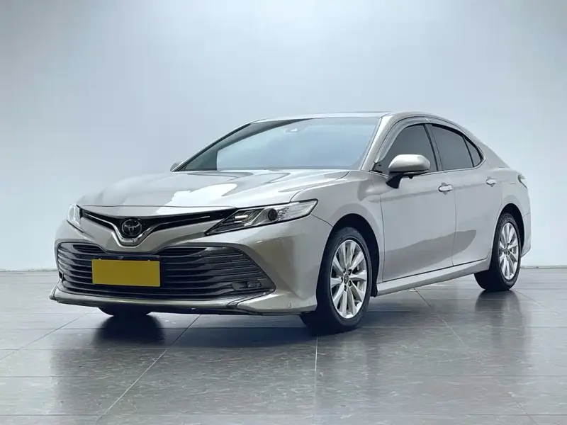 Toyota Camry, 2019