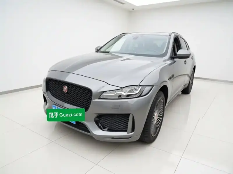 Jaguar F-PACE, 2019