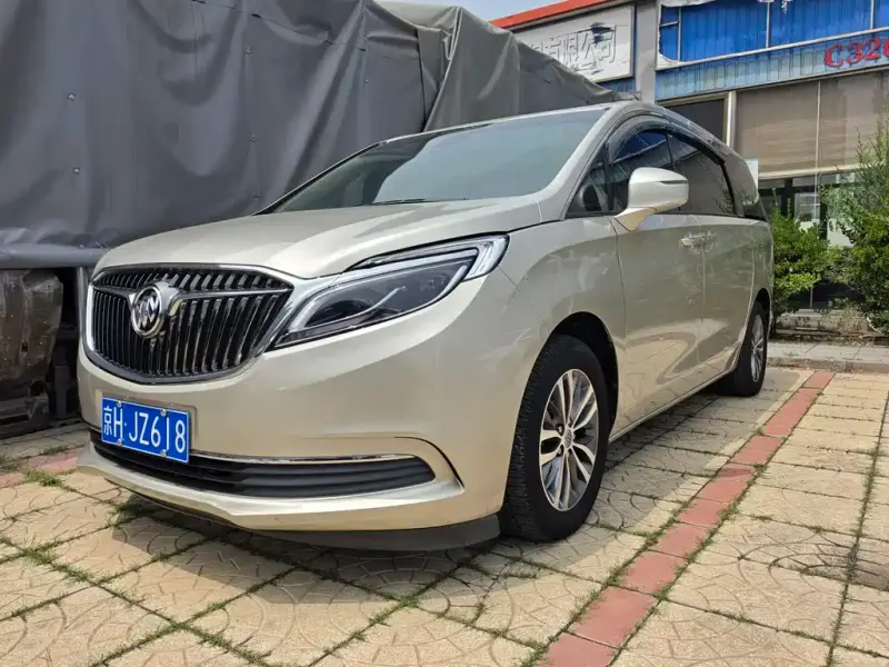 Buick GL8, 2017