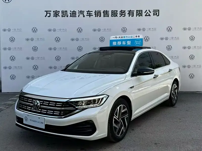 Volkswagen Sagitar, 2023
