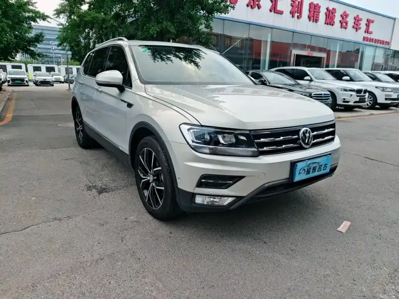 Volkswagen Tiguan L, 2019