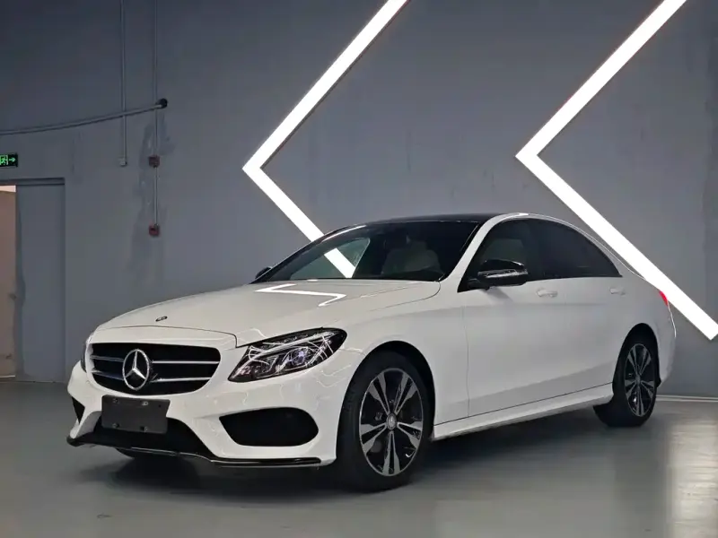 Mercedes-Benz C-Class, 2015
