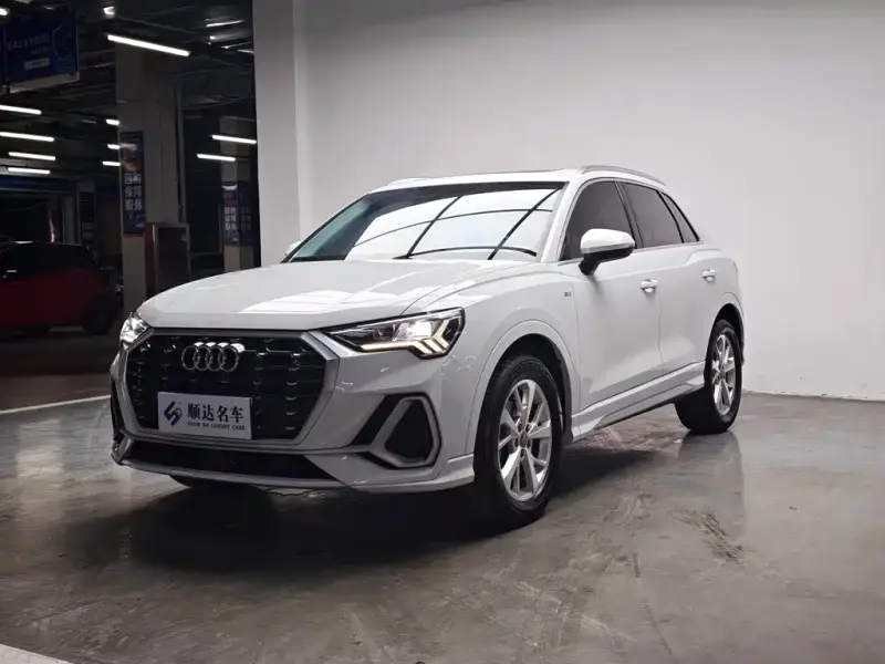 Audi Q3, 2020